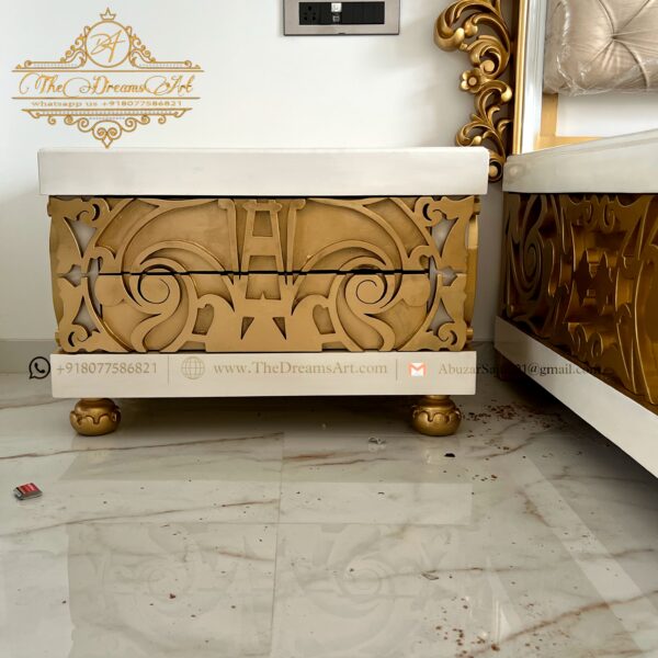 Regal Charm Bed